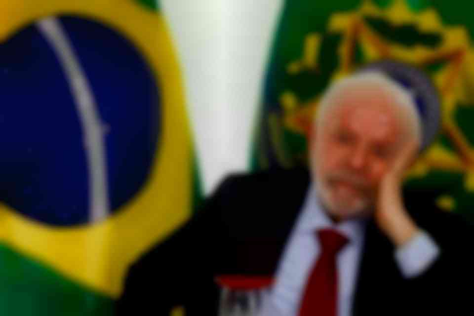 Comandante da Marinha se reúne com Lula para prestar esclarecimento após vídeo satírico - Otávio Sá Leitão